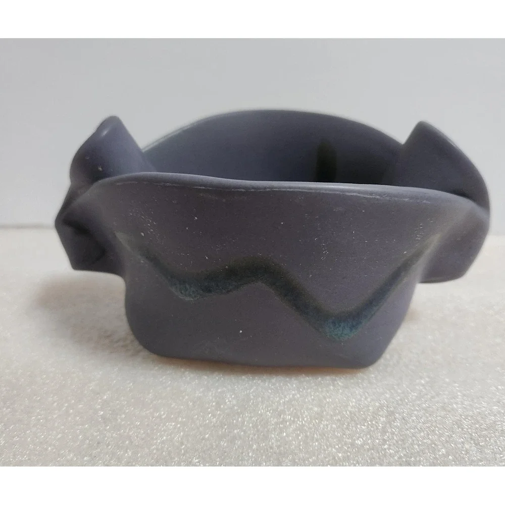 Vintage Hilborn Pottery Folded Pinch Pot Blue Tones